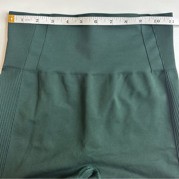 Abercrombie YPB seamlessCORE 7/8 Length Leggings Forest Edge Green Active Gym - Picture 7 of 10